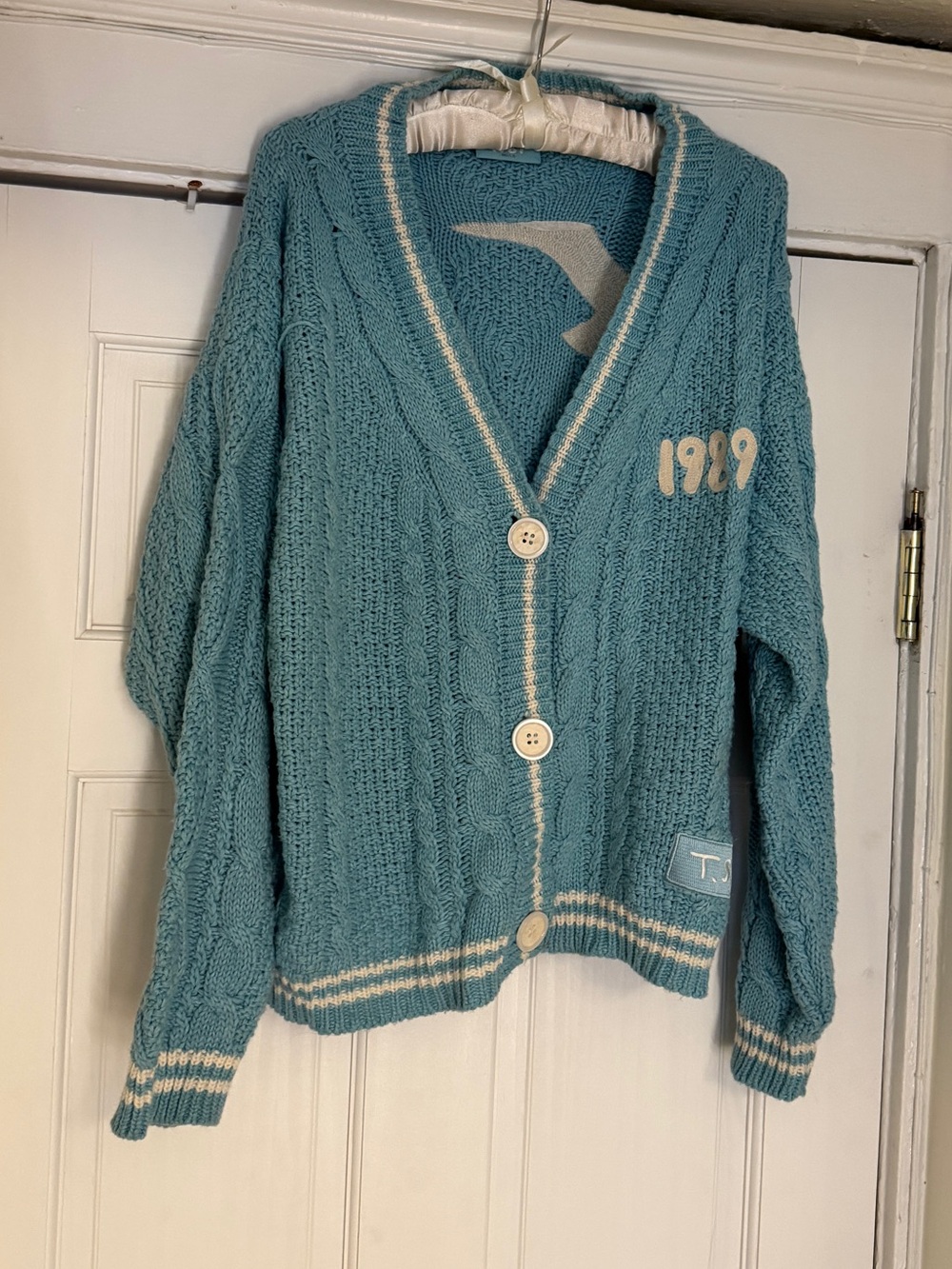 Taylor Swift 1989 TV Cardigan Size M/L